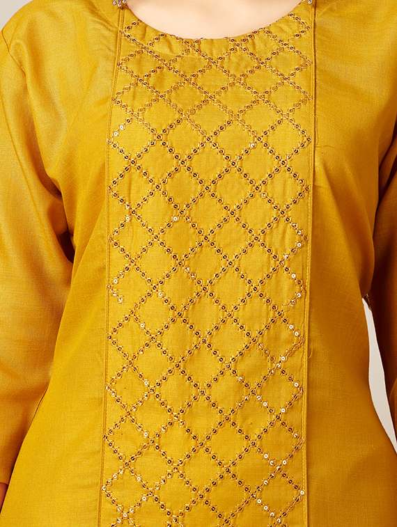 women three quarter sleeve kurta pant set - 20410222 - Standard Image - 3