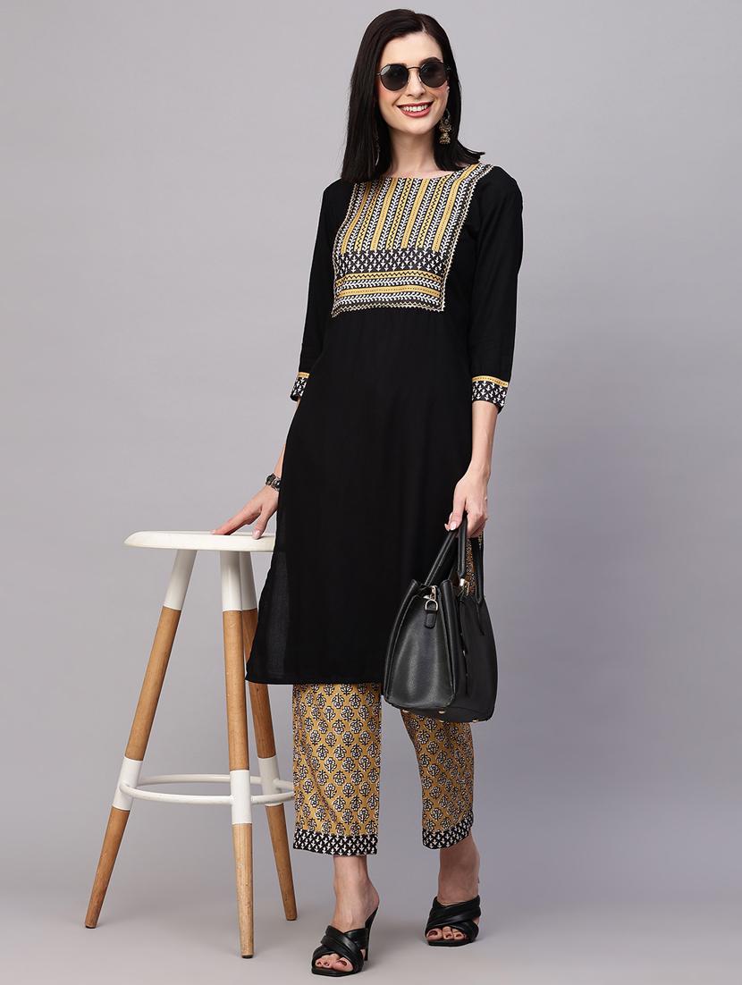 women black boat neck kurta pant set - 20410970 - Zoom Image - 0