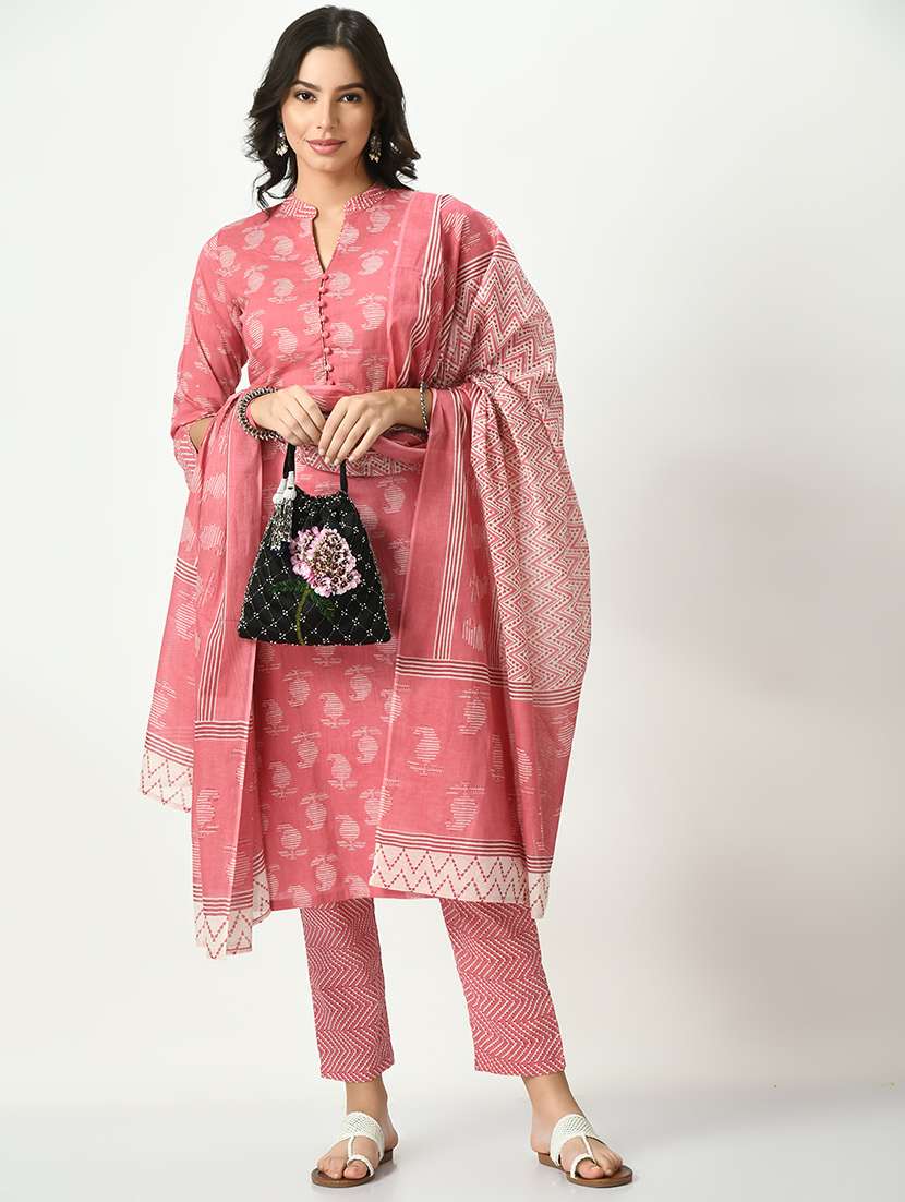 pink three quarter sleeve kurta pant set - 20416956 - Standard Image - 3
