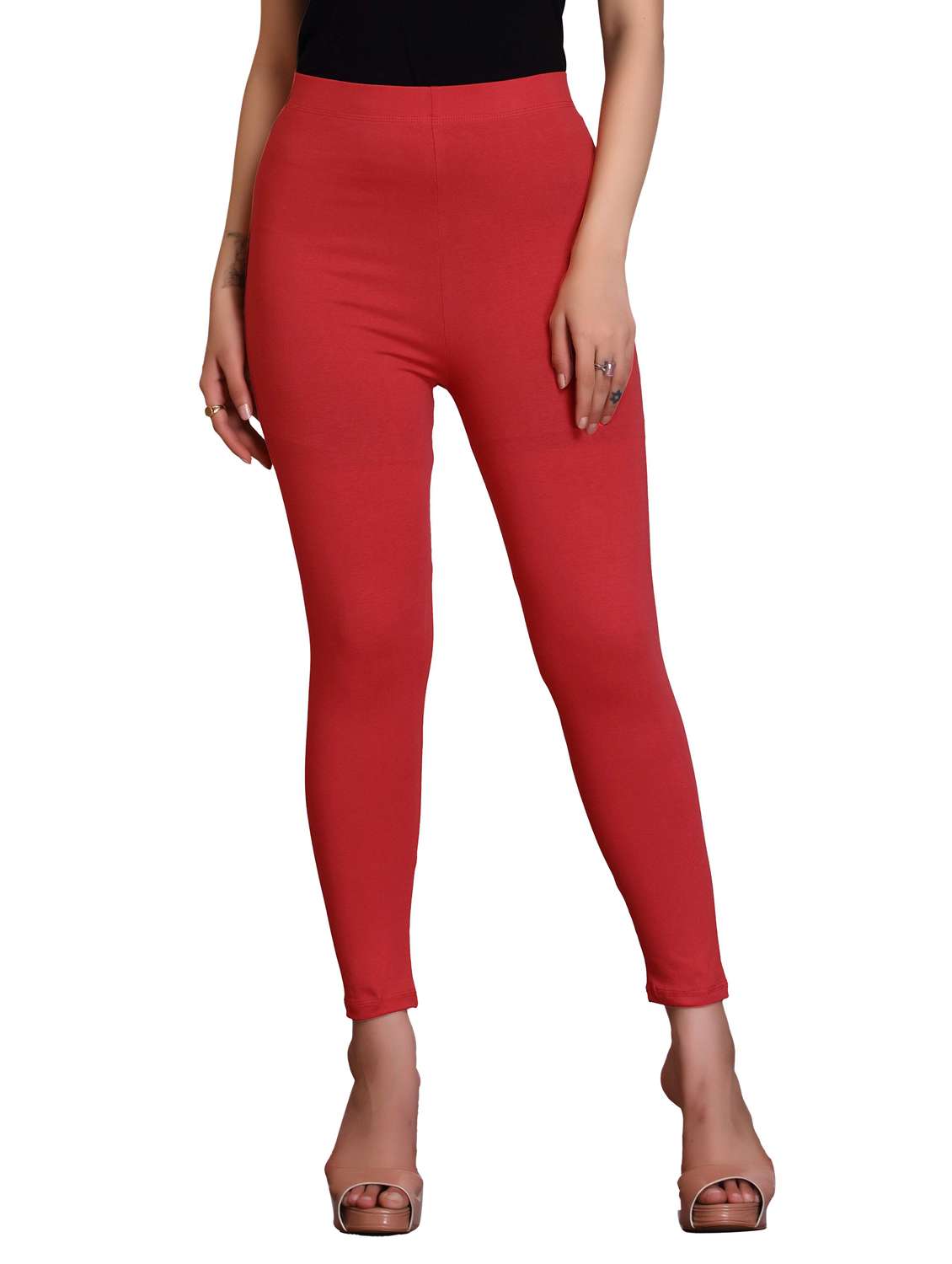 women red solid legging