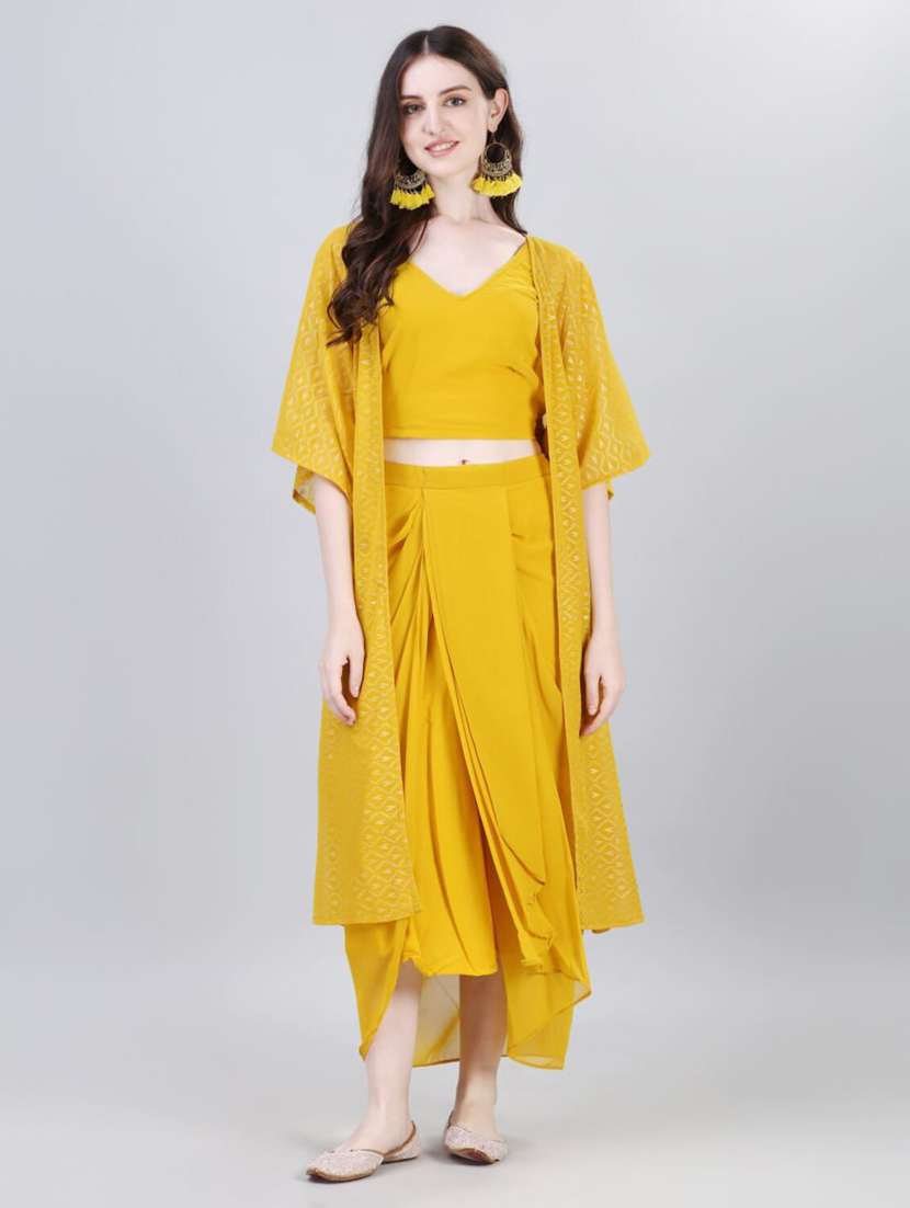 women yellow solid v neck fusion set