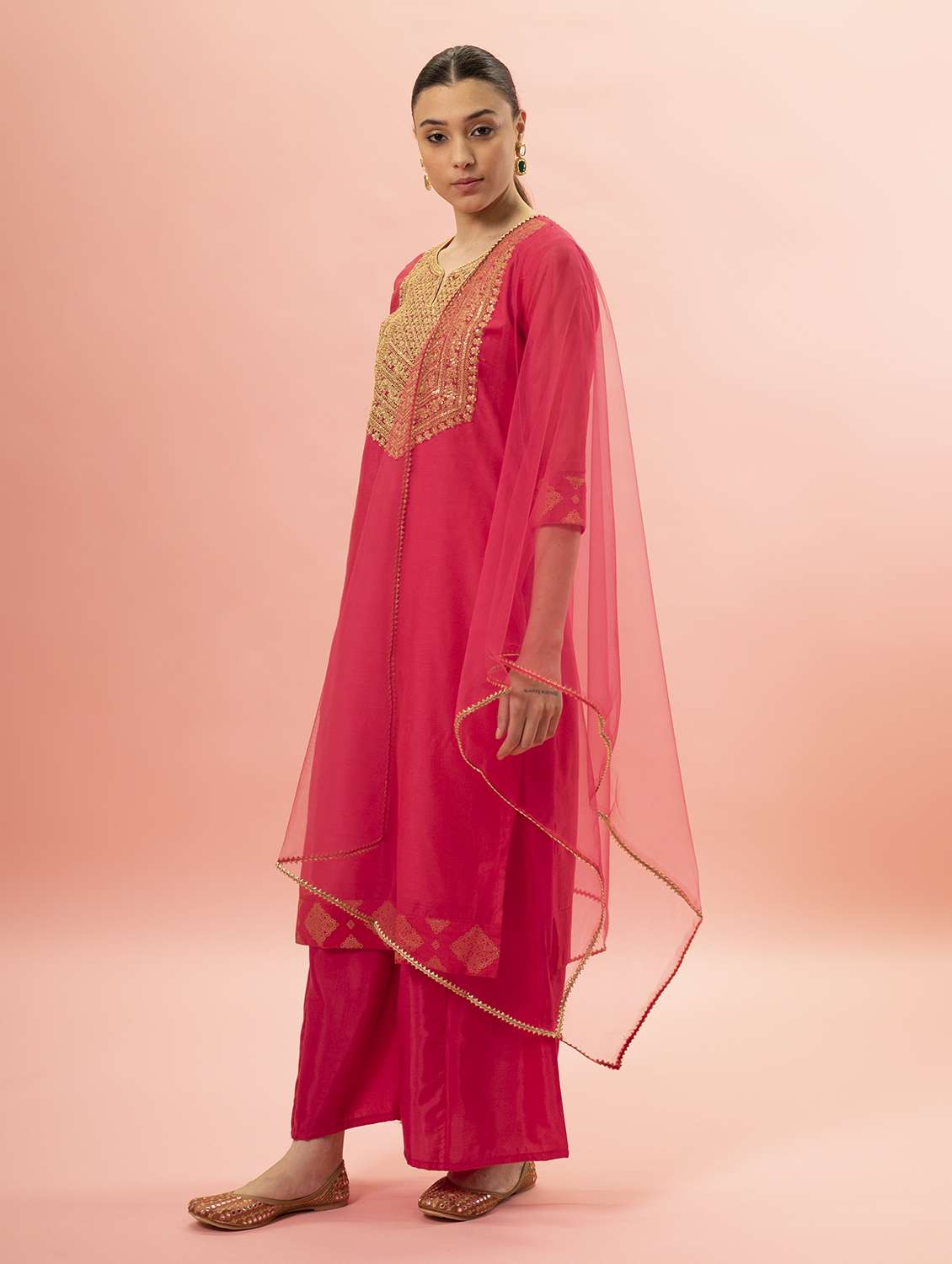 women pink notch neck kurta palazzo set with dupatta - 20420862 -  Standard Image - 3