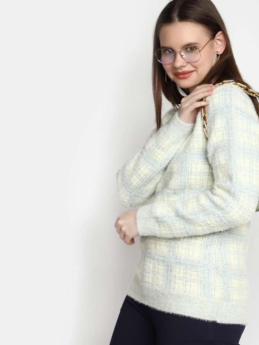 women's white checkered pullover - 20422619 -  Standard Image - 3