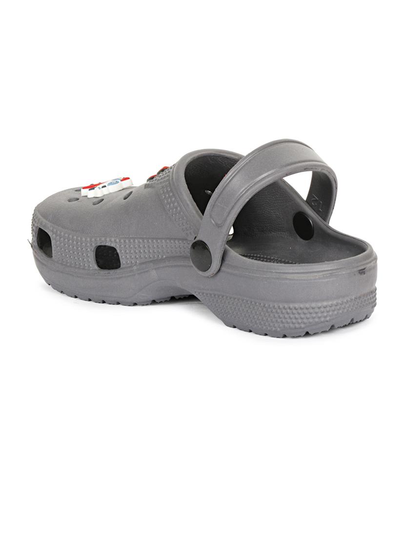 boys solid clogs - 20424999 - Standard Image - 3