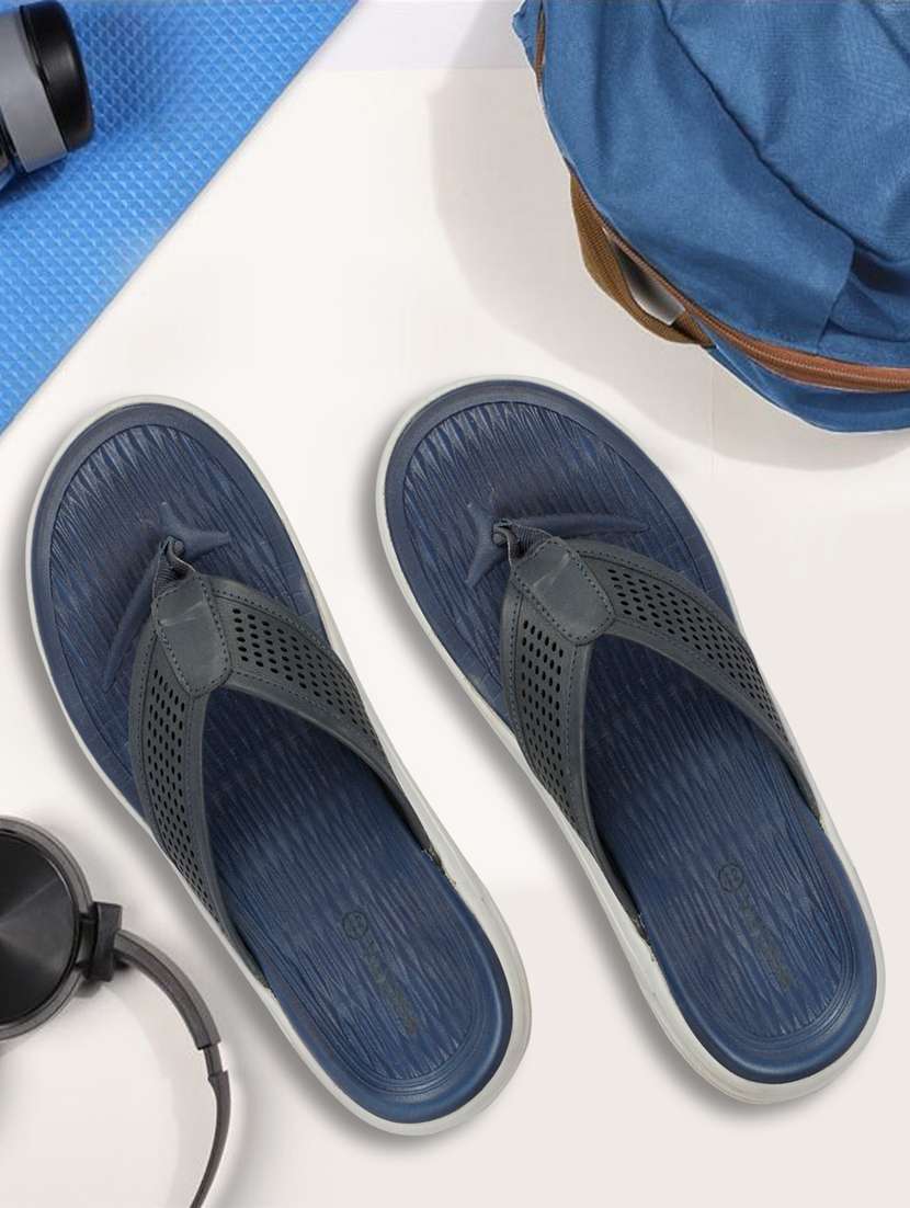 men cut work navy blue flip flop