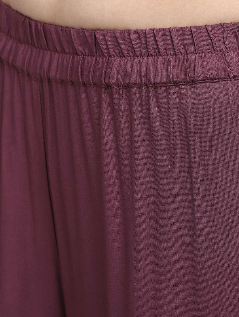 women purple round neck kurta palazzo set - 20427452 -  Standard Image - 5