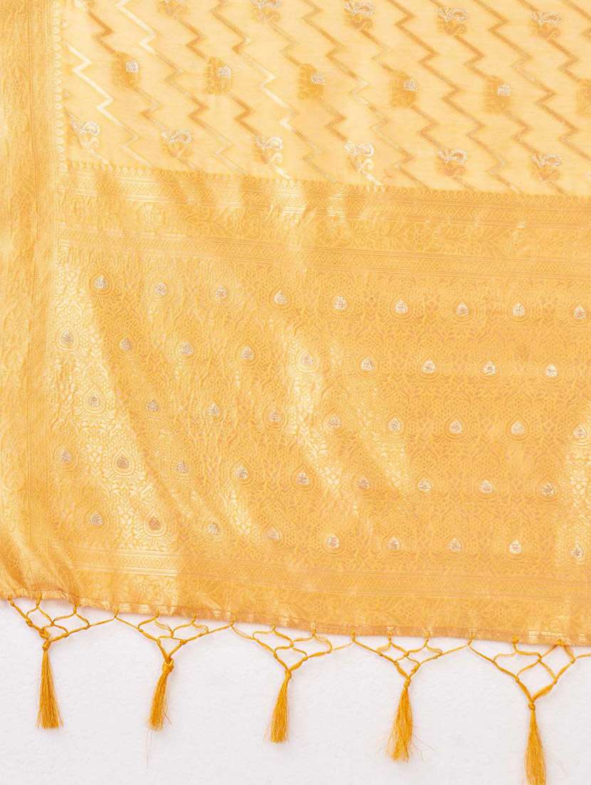 women yellow banarasi saree - 20433998 - Standard Image - 5