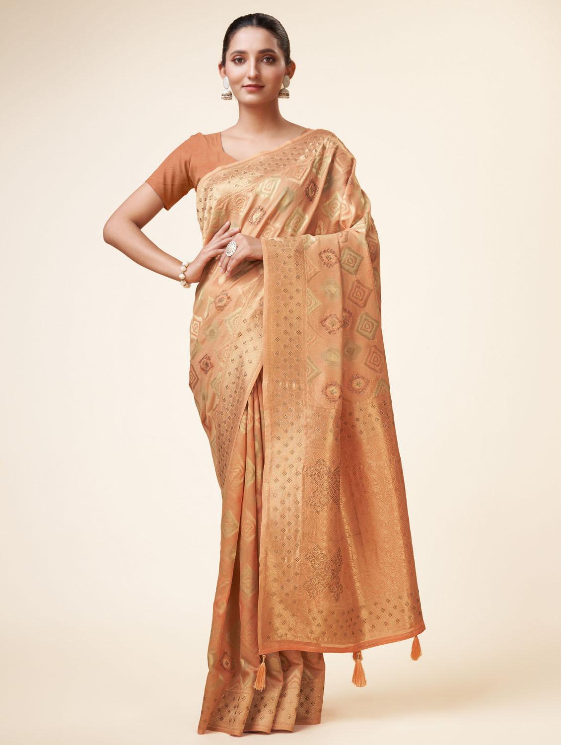 women peach banarasi saree - 20434031 - Zoom Image - 0