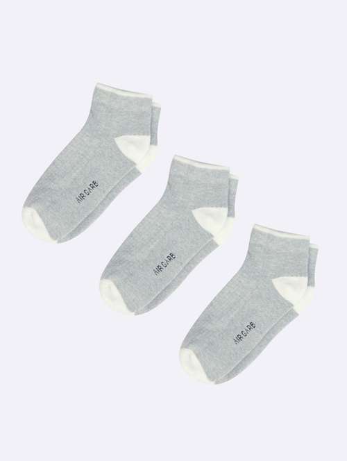 set of 3 ankle length socks - 20435611 - Standard Image - 0