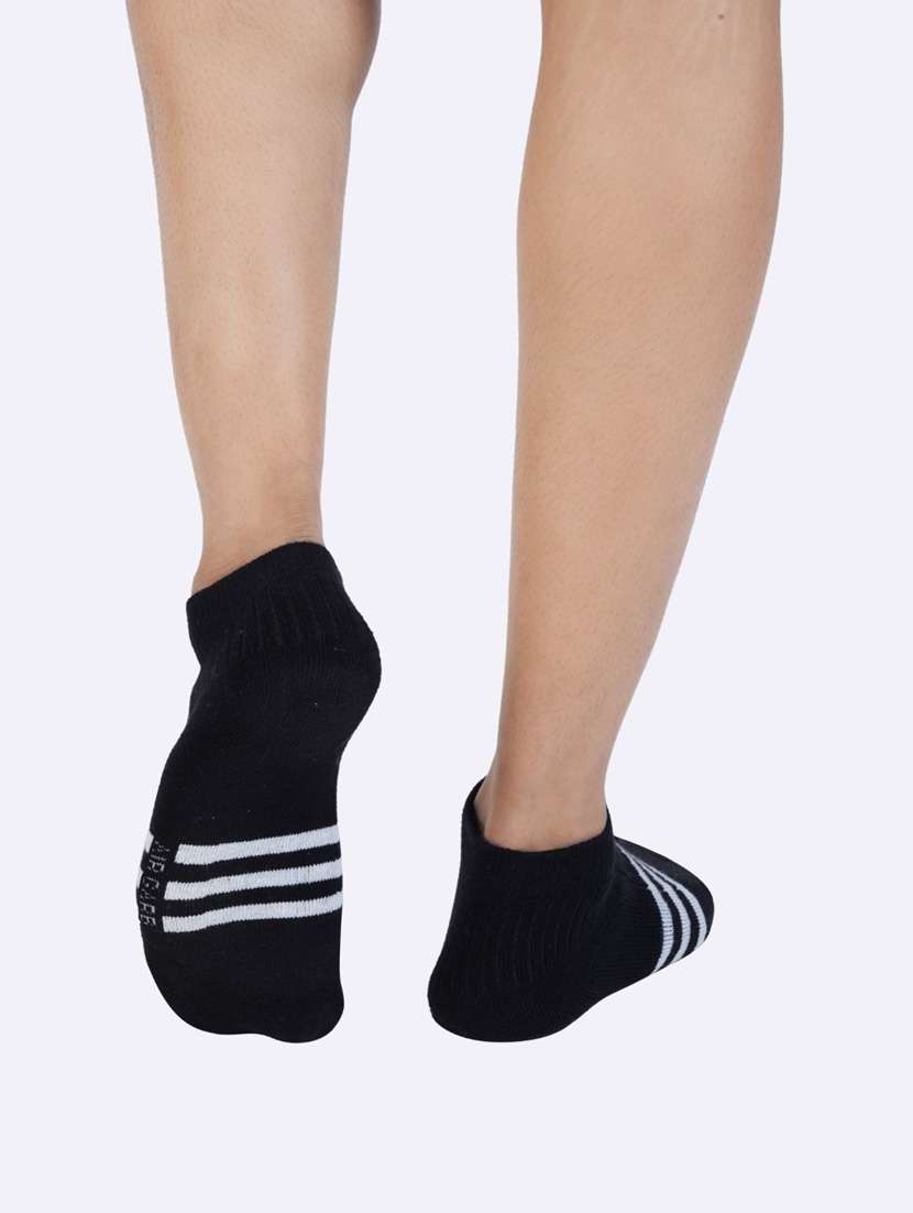 set of 3 ankle length socks - 20435624 - Standard Image - 3