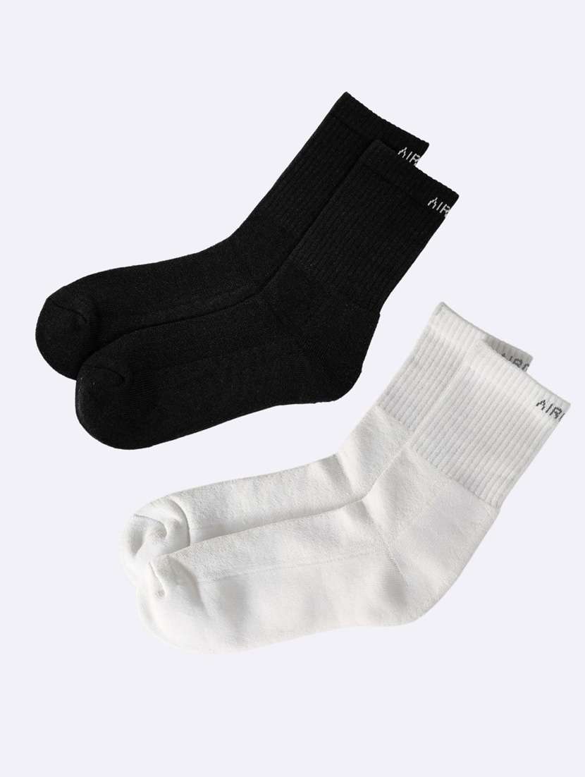 set of 2 above ankle length socks