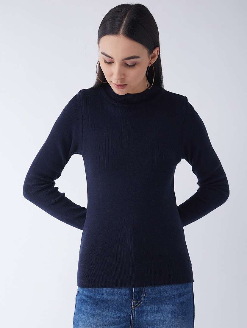 women long sleeved solid regular pullover