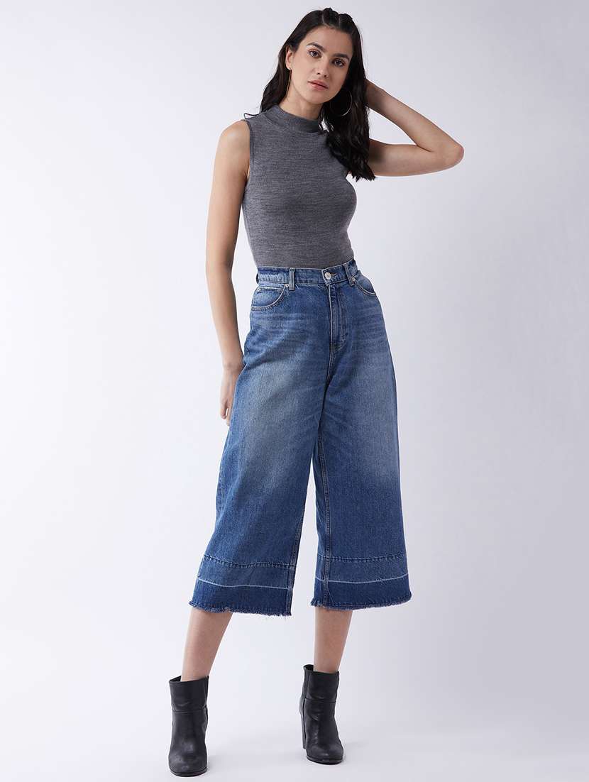 women sleeveless solid pullover - 20436518 - Standard Image - 3