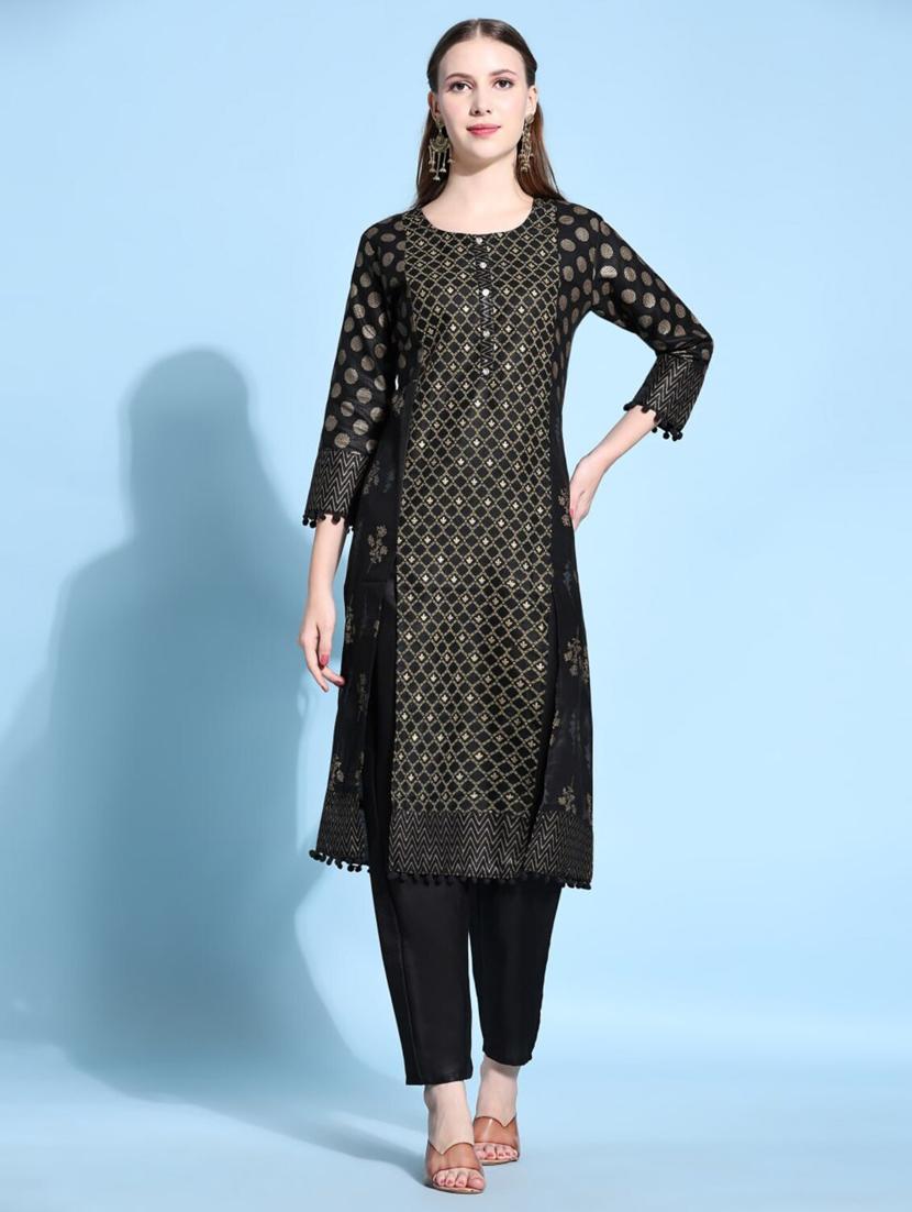 women black round neck kurta pant set - 20444196 - Zoom Image - 0