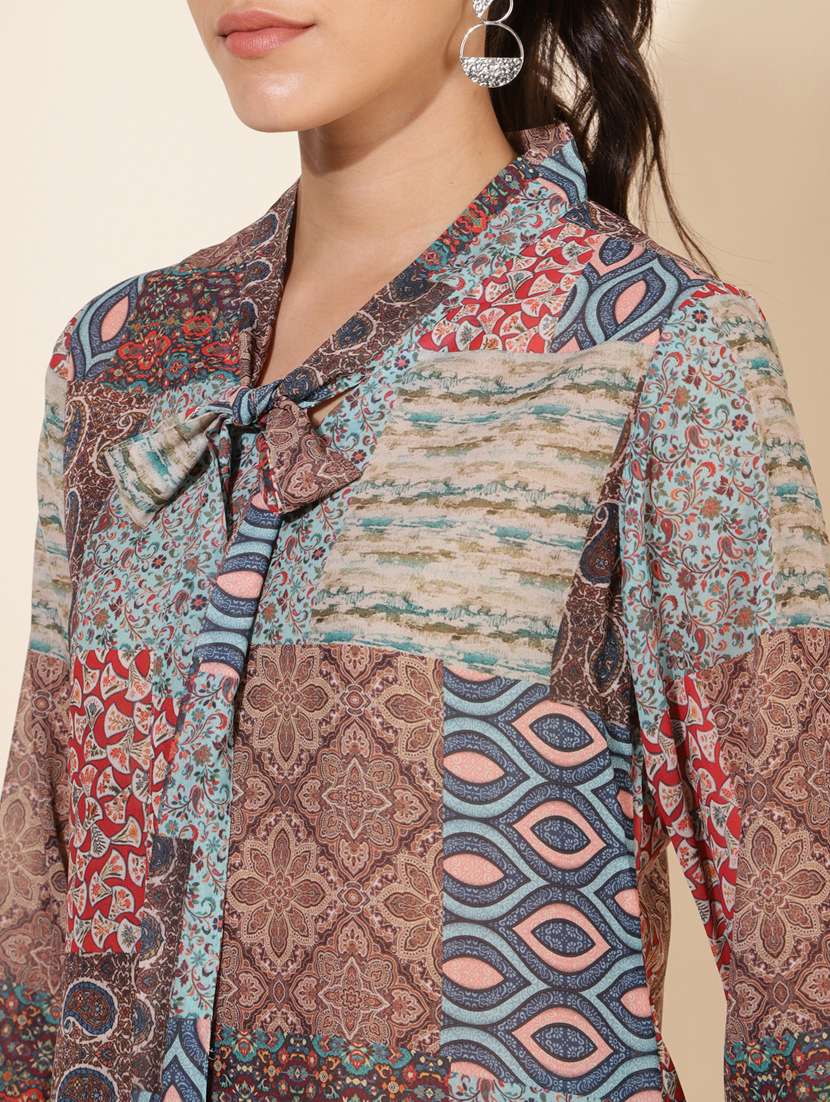 multi colored printed regular top - 20446002 -  Standard Image - 5