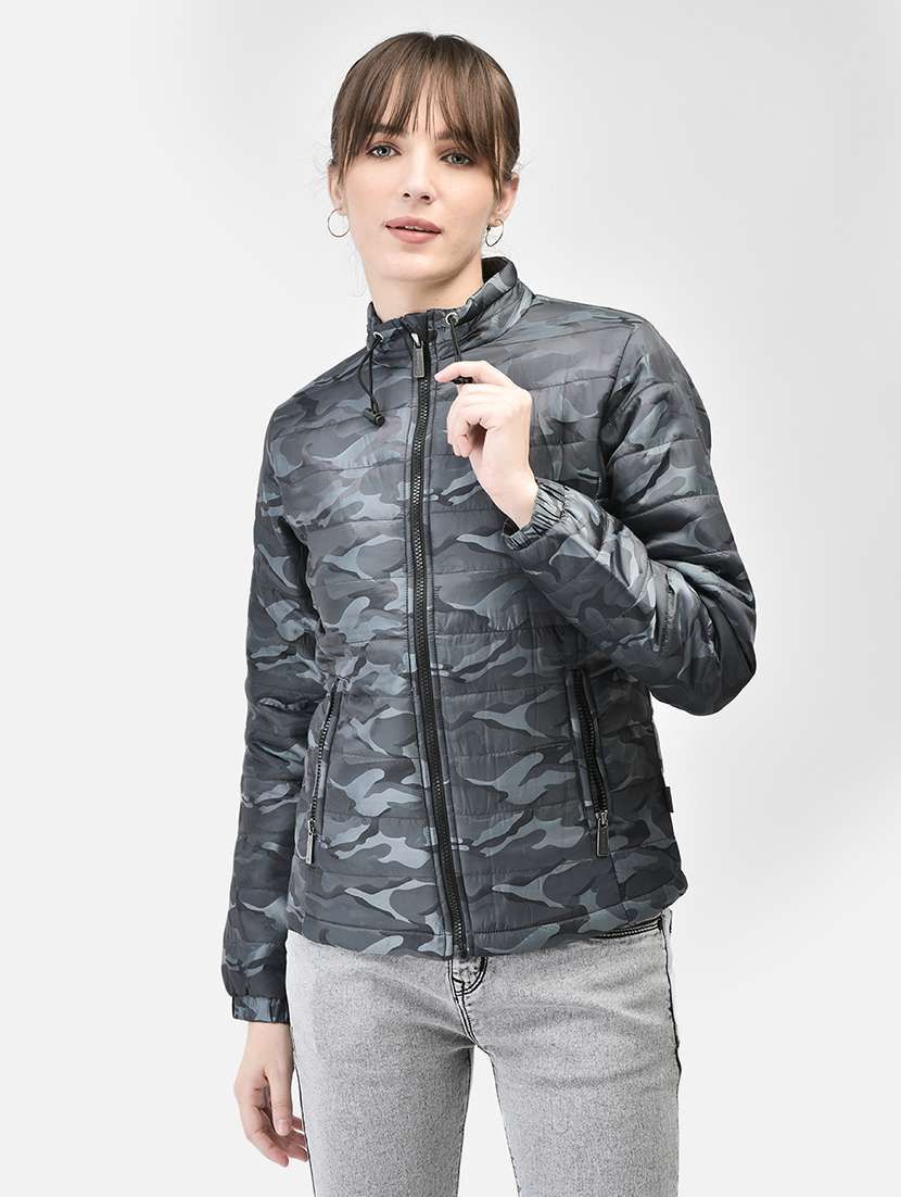 women solid long sleeve quilted jacket 