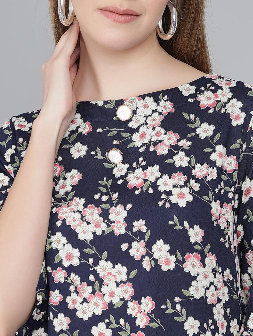 casual printed top - 20451321 - Standard Image - 3