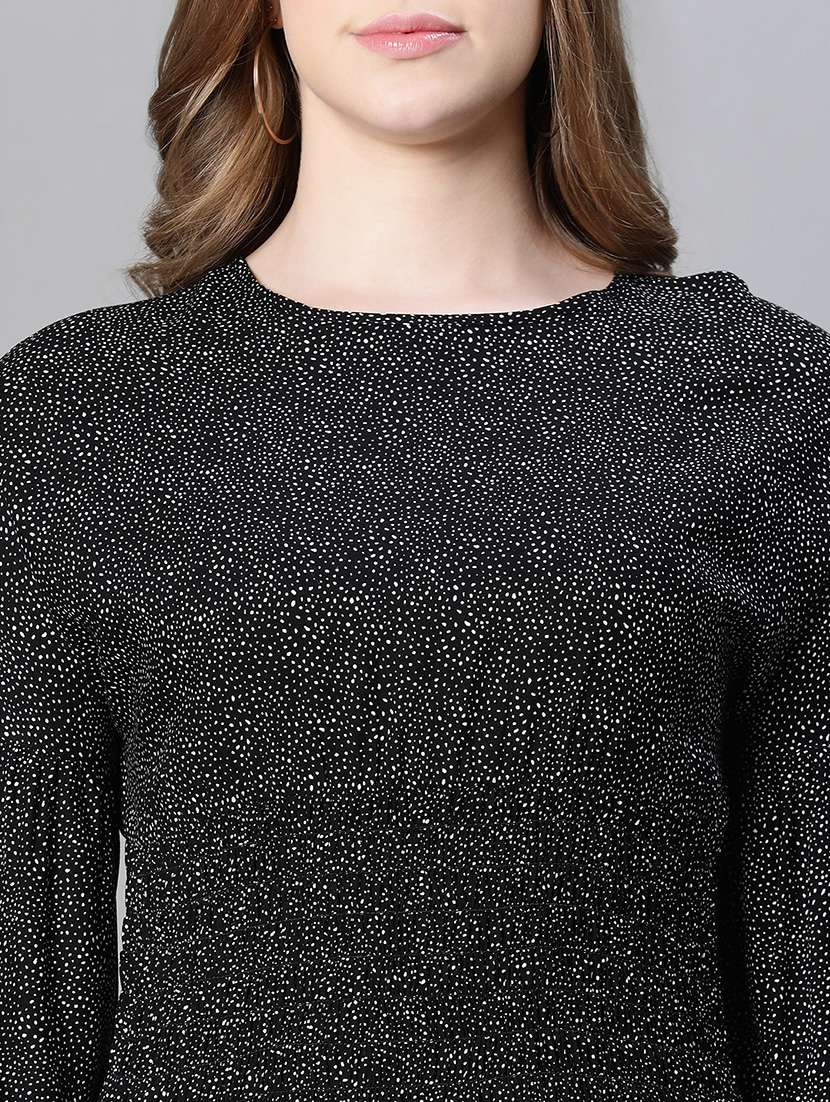 black polka dots print empire line dress - 20458065 -  Standard Image - 5