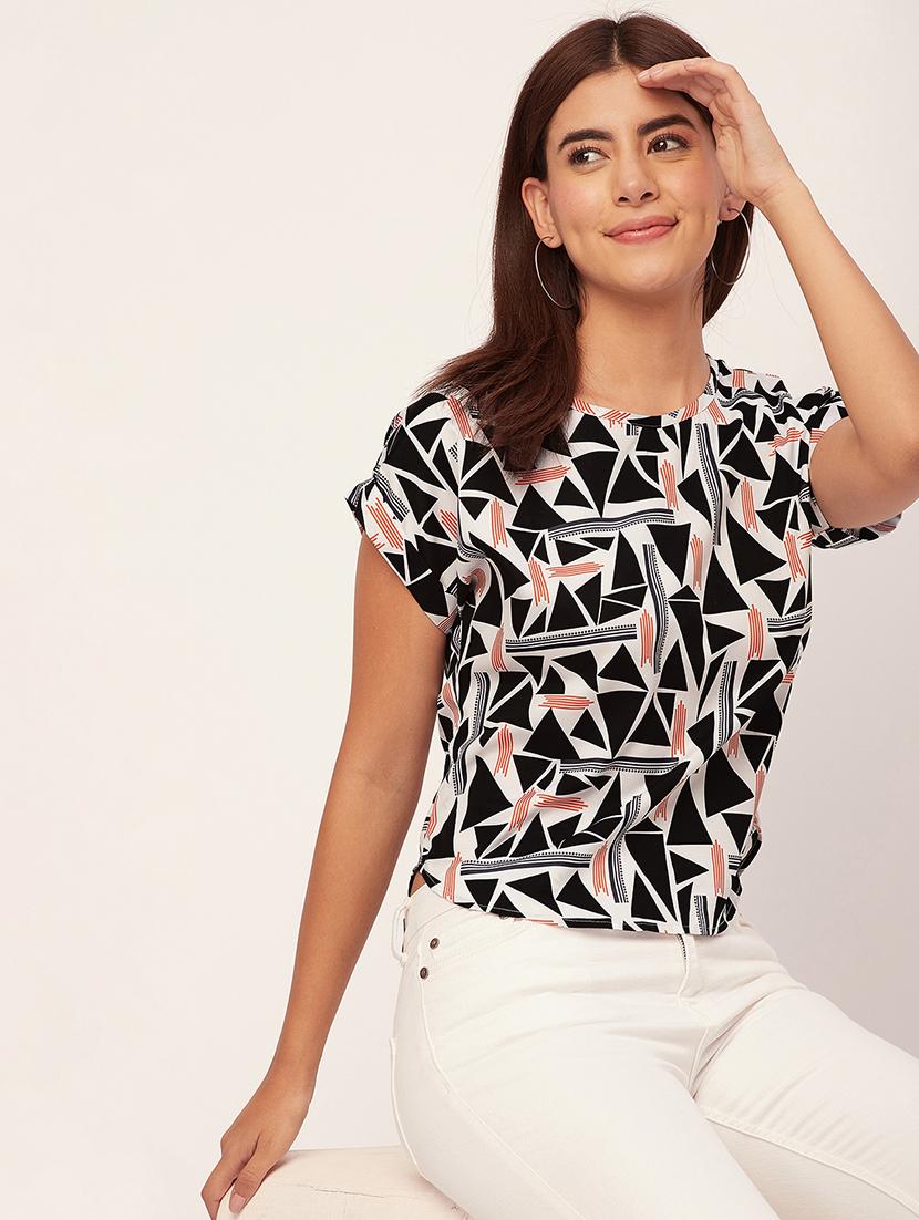 geometric print top - 20458137 - Standard Image - 3