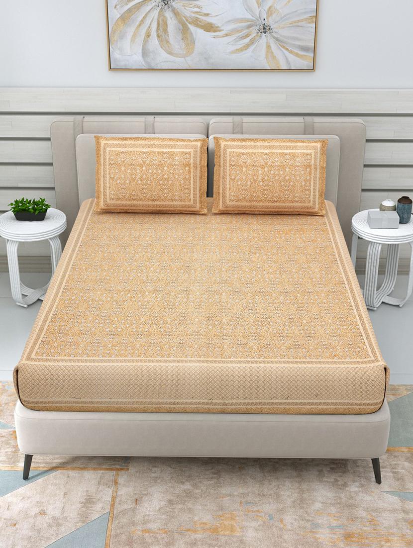 jaipuri hand printed double bedsheet with two pillow covers - 20458740 -  Zoom Image - 0