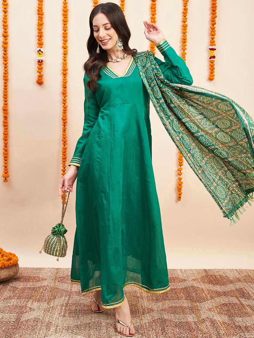 green gota work kurta dupatta set - 20467445 -  Zoom Image - 0
