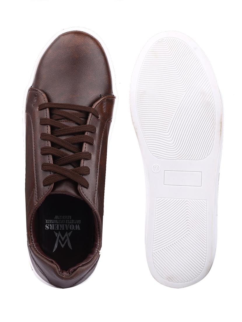 men solid brown lace up sneaker - 20468326 - Standard Image - 5