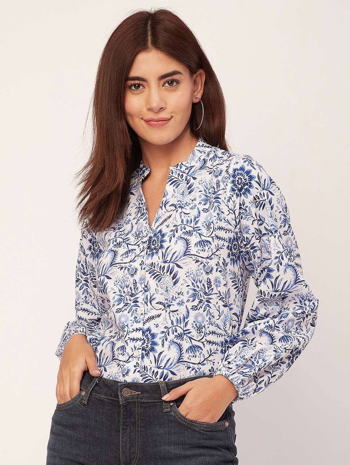 white floral print regular shirt