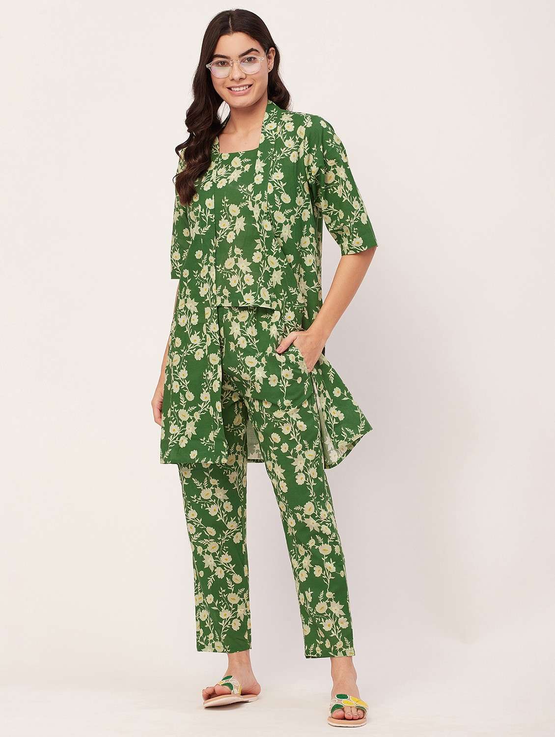 green floral printed pyjama nightwear set with shrug 