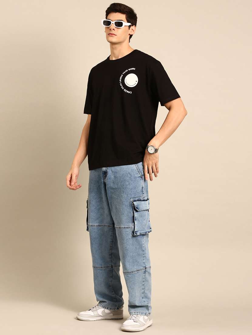 black crew neck back print t-shirt - 20477859 -  Standard Image - 3