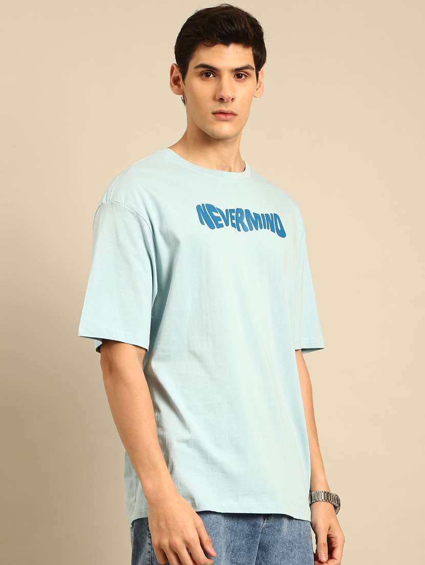 light blue crew neck chest print t-shirt