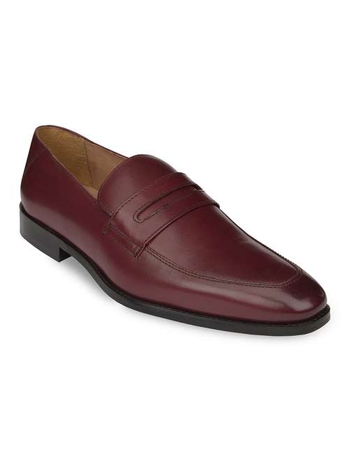 men solid burgundy slip on moccasin - 20478165 -  Standard Image - 0