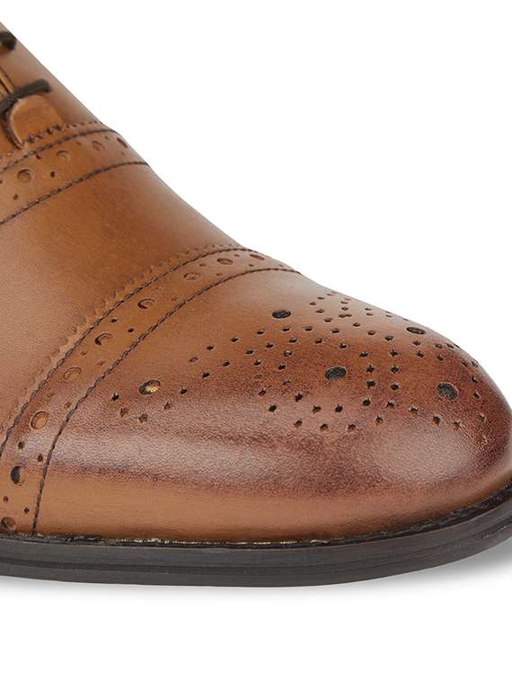 men solid brown lace-up brogue - 20478191 -  Standard Image - 3