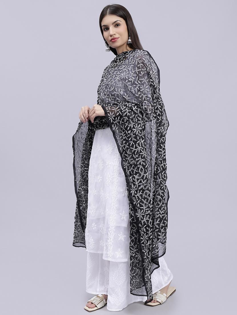women black embroidered dupatta - 20478468 - Standard Image - 3