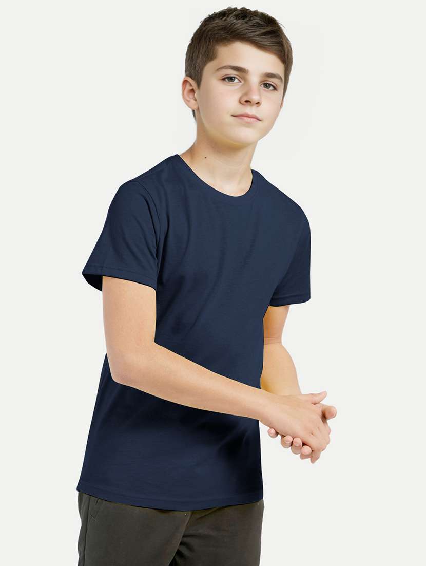 boys solid round neck t-shirt