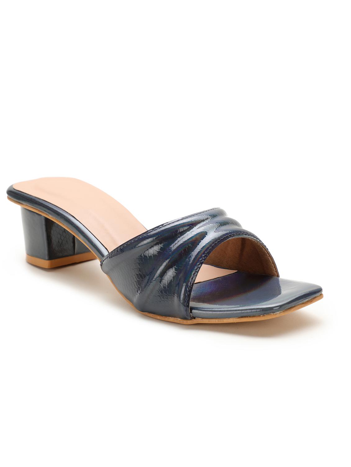 women's block heel sandals - 20479305 - Zoom Image - 0