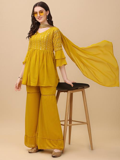 women kurta sharara set with dupatta - 20484565 - Standard Image - 0
