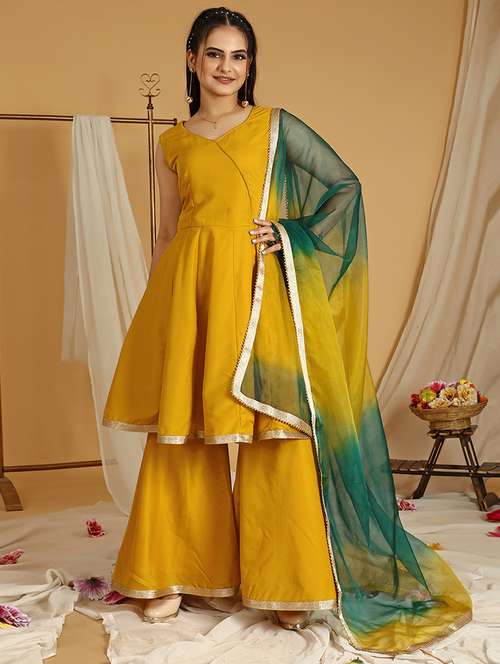 women kurta sharara set with dupatta - 20484576 -  Standard Image - 0