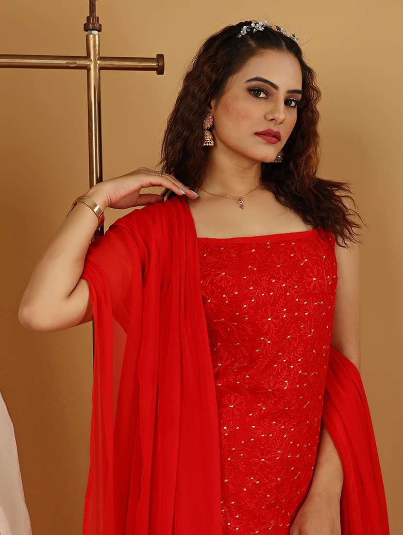 red kurta palazzo set with dupatta - 20484581 -  Standard Image - 3