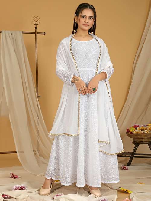 women embroidered kurta dupatta set - 20484630 -  Standard Image - 0