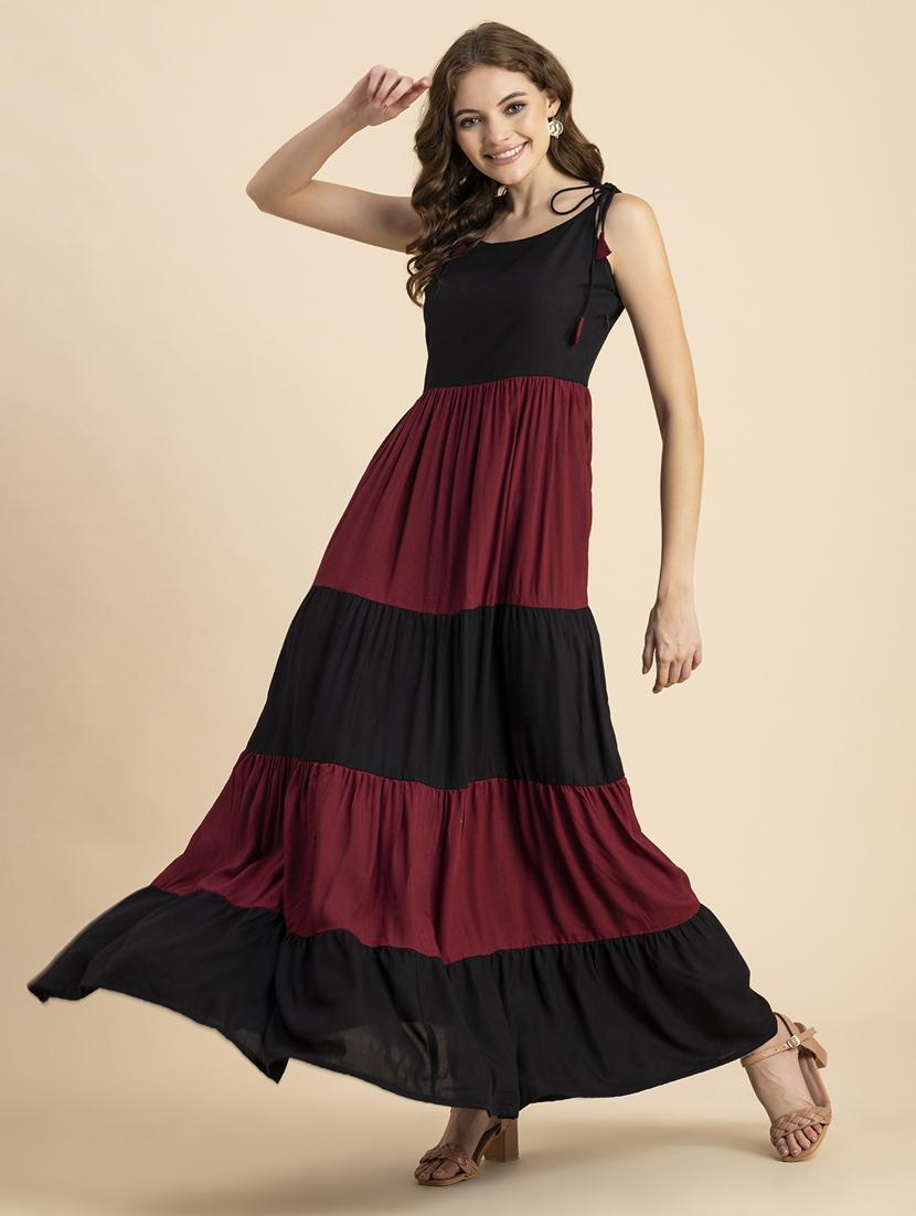 black and red color block tiered dress - 20484884 - Zoom Image - 0