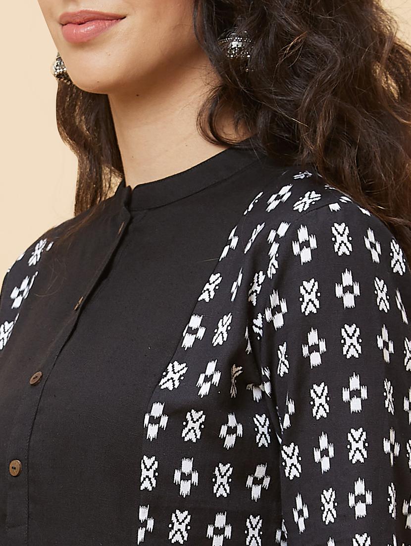 women ikat printed straight kurta - 20485845 - Standard Image - 5