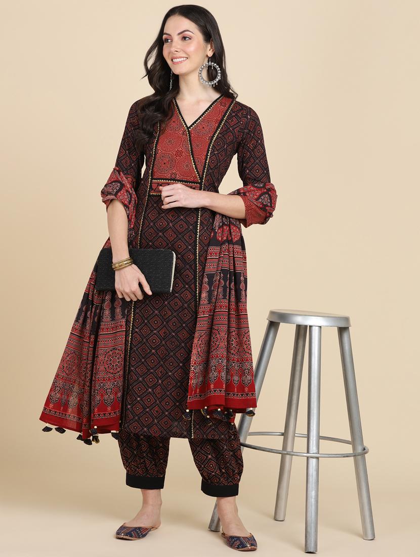 women three quarter sleeve kurta salwar with dupatta set - 20486112 - Standard Image - 3