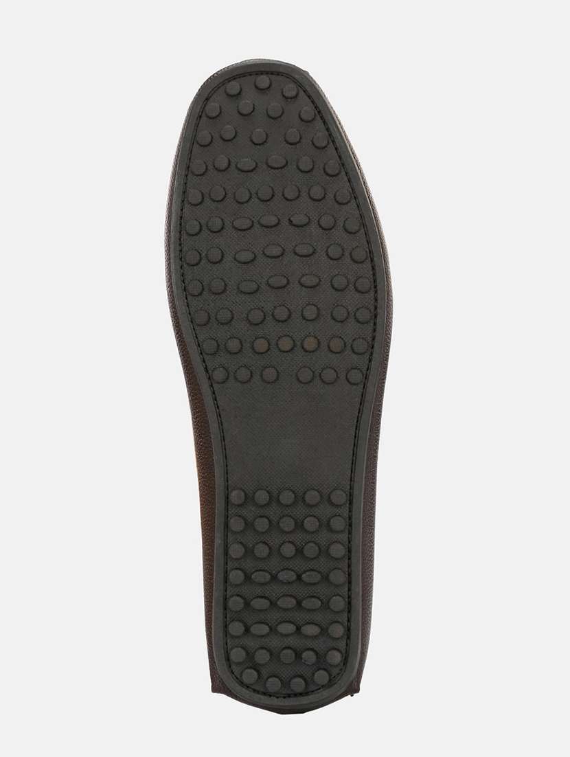 men solid coffee brown slip on moccasin - 20491657 - Standard Image - 3