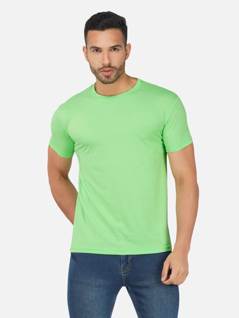 green solid regular t-shirt