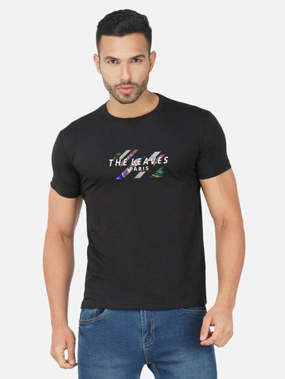 black graphic chest print t-shirt