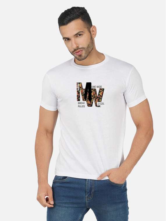 white typography chest print t-shirt