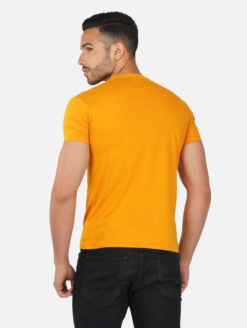 men front print short sleeve t-shirt - 20492859 -  Standard Image - 3