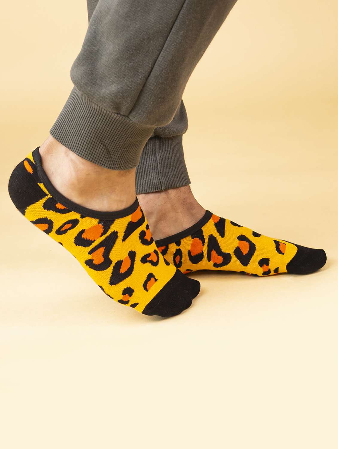 unisex printed no show socks combo - 20498198 -  Standard Image - 3