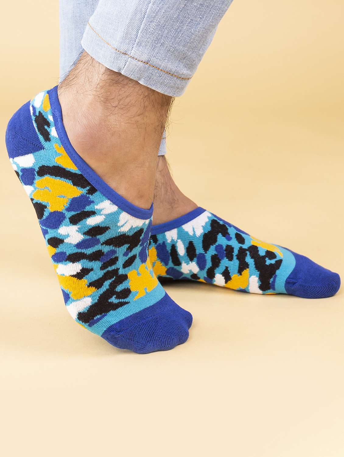 unisex printed no show socks combo - 20498202 - Standard Image - 3