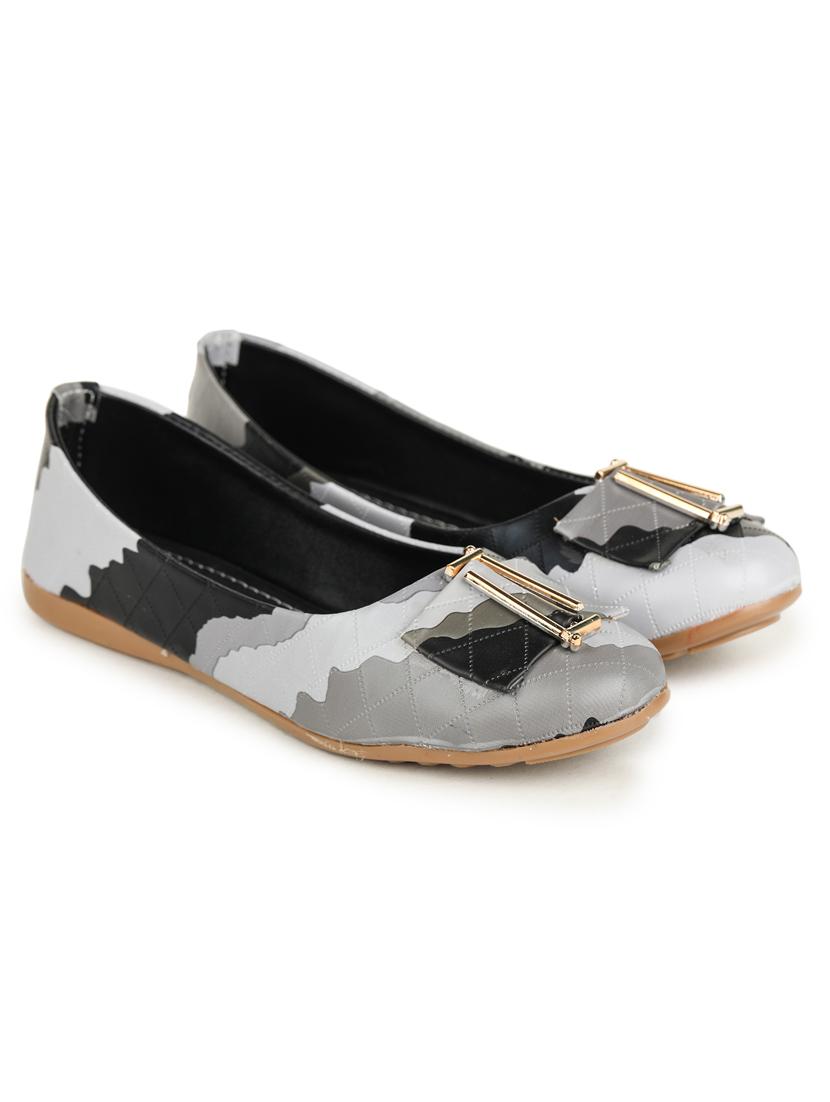 women color block multi colored slip on ballerina - 20499026 - Zoom Image - 0